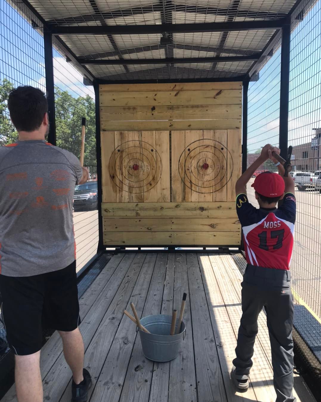 Mobile Axe throwing 2